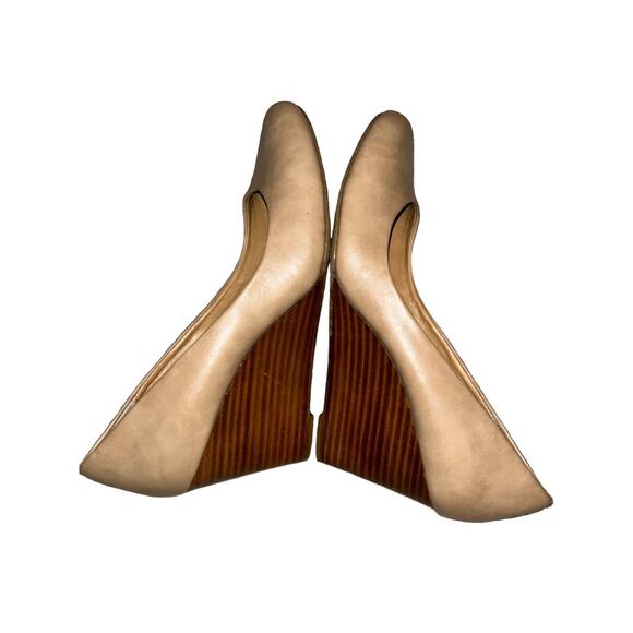 Nine West Wedge Heel Tan Size 9.5M Highway3y EUC - Picture 5 of 8